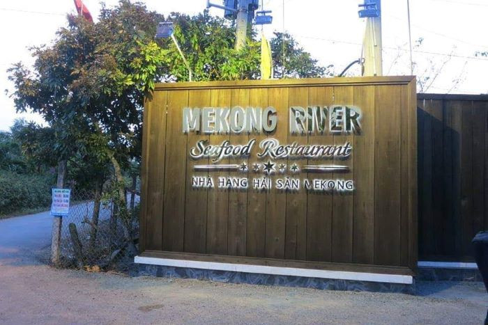 nhà hàng hải sản mekong river